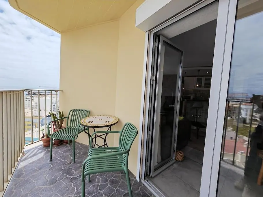 Sea View Apartment In Armacao De Pera, Algarve Pt 0*,