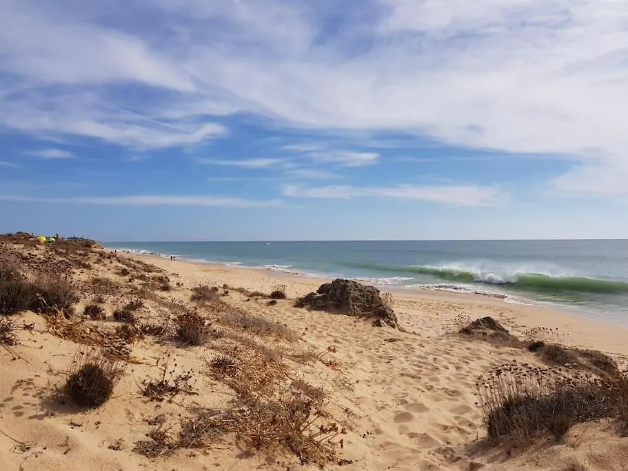Sea View Apartment In Armacao De Pera, Algarve Pt