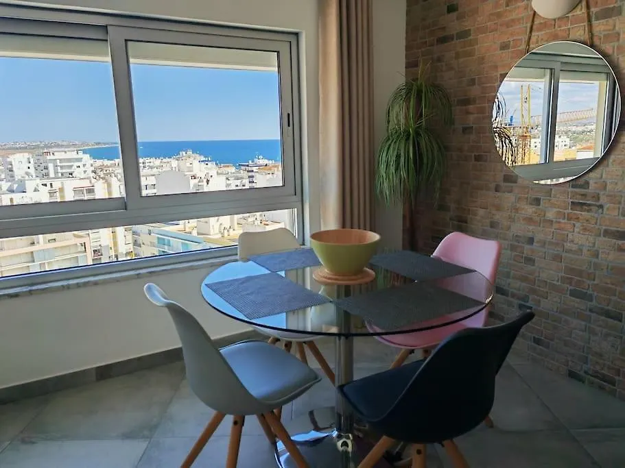Sea View Apartment In Armacao De Pera, Algarve Pt