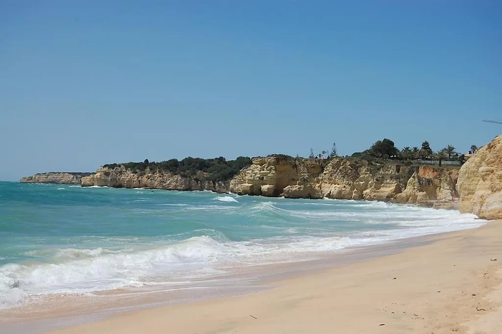 Sea View Apartment In Armacao De Pera, Algarve Pt