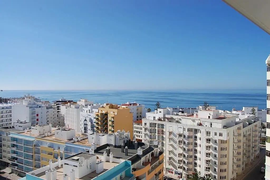 Sea View Apartment In Armacao De Pera, Algarve Pt