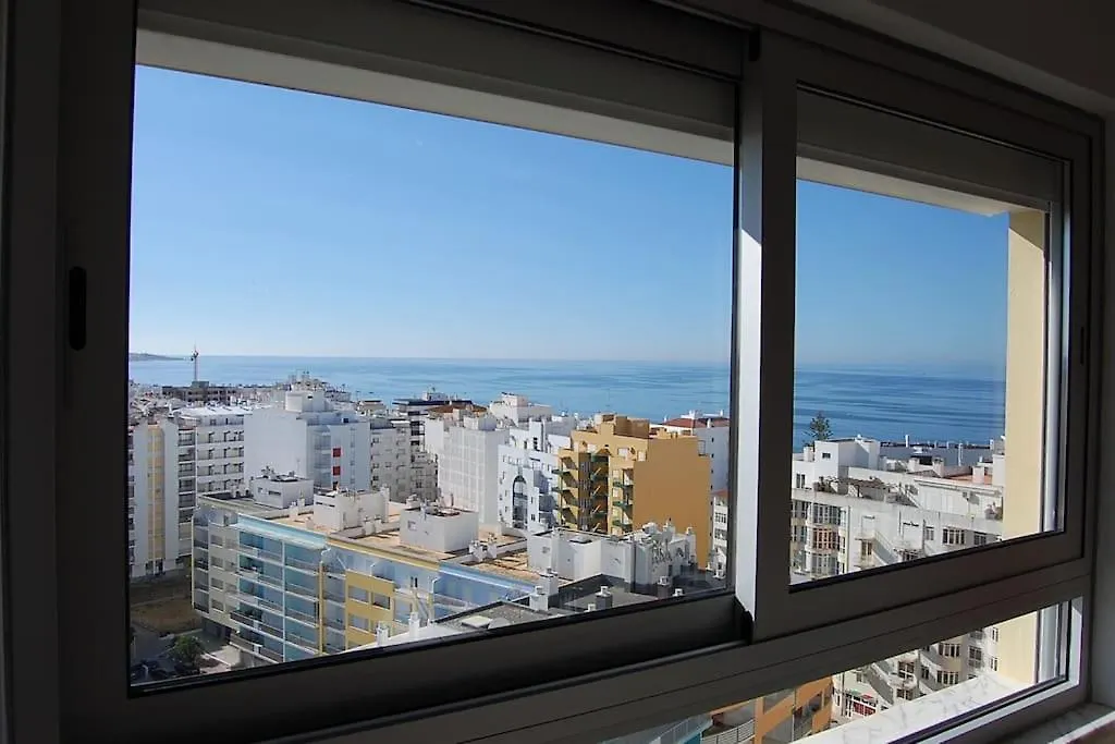 Sea View Apartment In Armacao De Pera, Algarve Pt