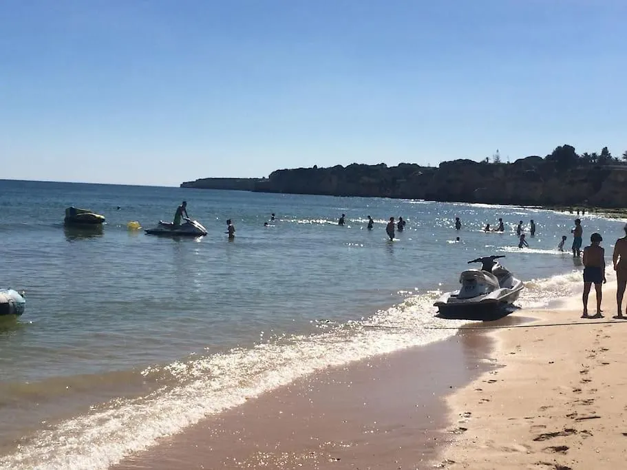 Sea View Apartment In Armacao De Pera, Algarve Pt