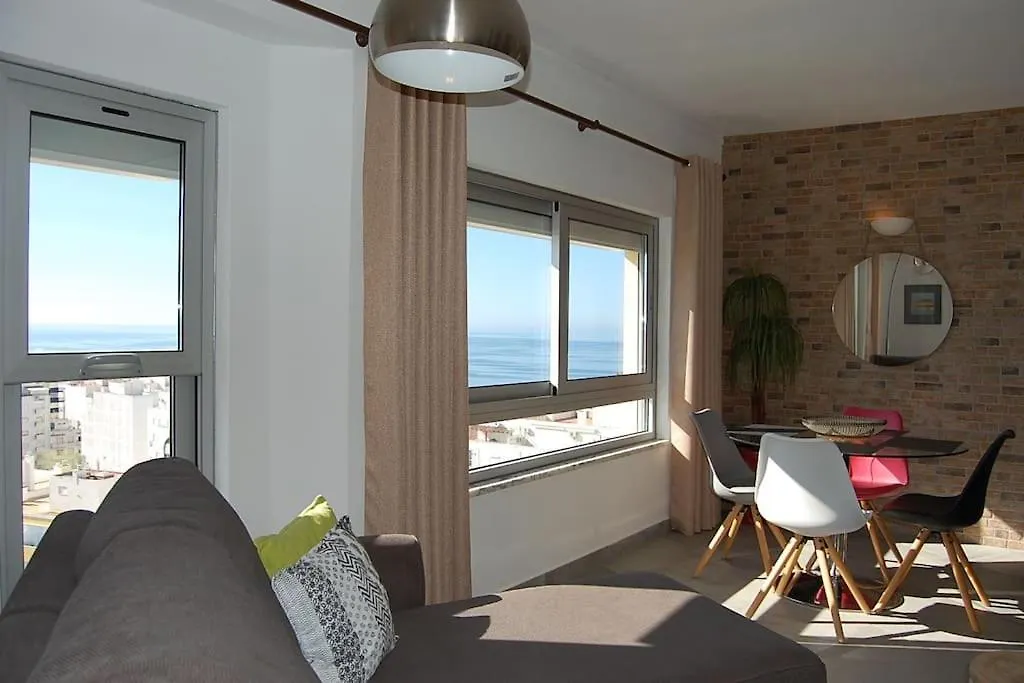Sea View Apartment In Armacao De Pera, Algarve Pt